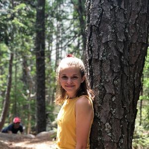 Meet your Posher, Abigail